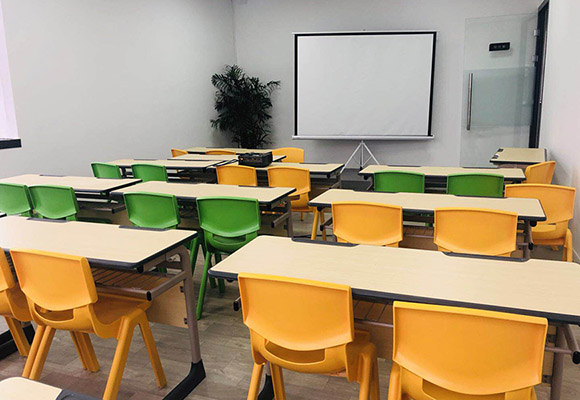 大连学大高考学校全日制艺体生文化课集训招生简章